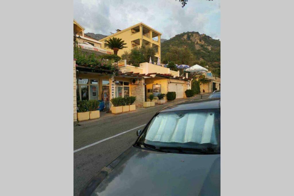 Bmv Room For 2-3 With Greenery View Ilha Sveti Stefan Exterior foto