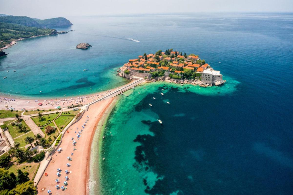 Bmv Room For 2-3 With Greenery View Ilha Sveti Stefan Exterior foto